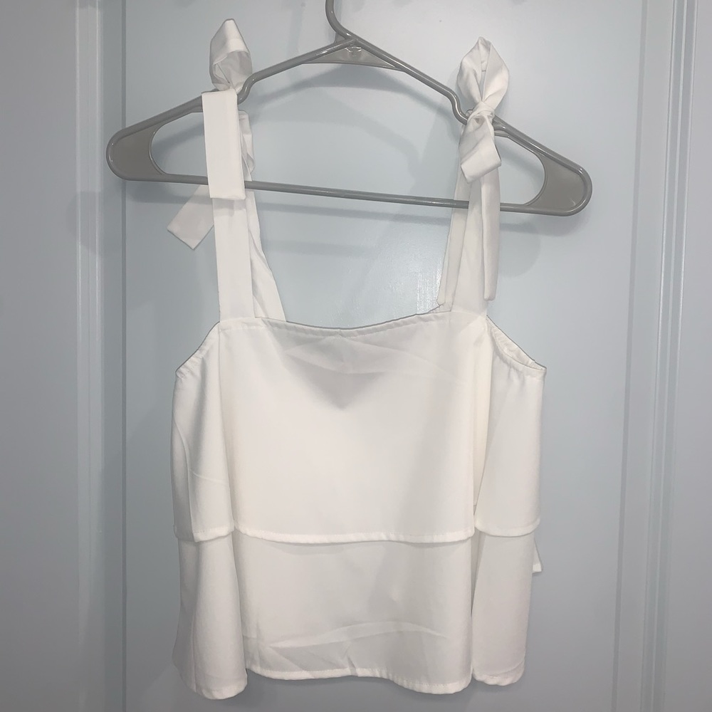 White ruffle top!